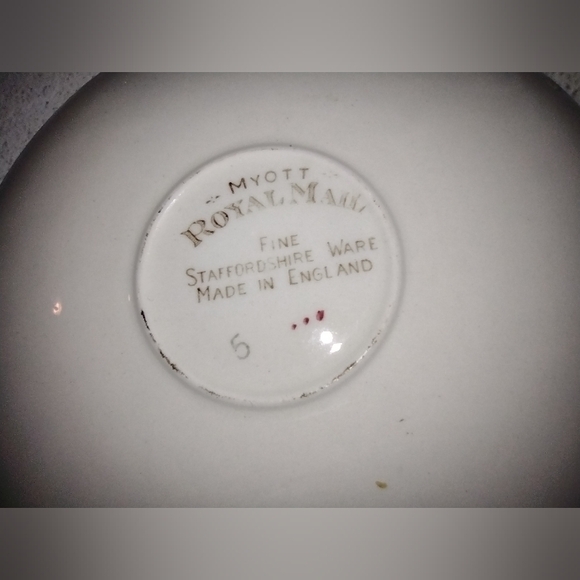 (2) MYOTT ROYAL MAIL IRONSTONE CUP & SAUCER, Multi Color - Picture 10 of 10